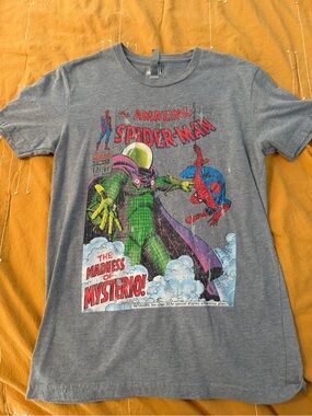 Marvel The Amazing Spider-Man Graphic Tee in Gray with Multicolor Print